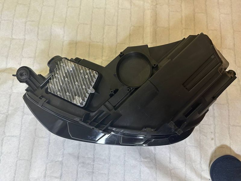 Фара передня Audi A4 B9 рест (2019-2024) Full Led ліва