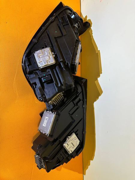 Фара передня Audi Q5 дорест (2017-2020) Full Led ліва