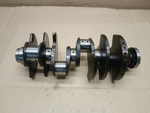 AUDI BENTLEY 4.0 TFSI колінчастий вал 079101CN